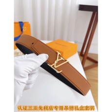 LOUIS VUITTON Belts